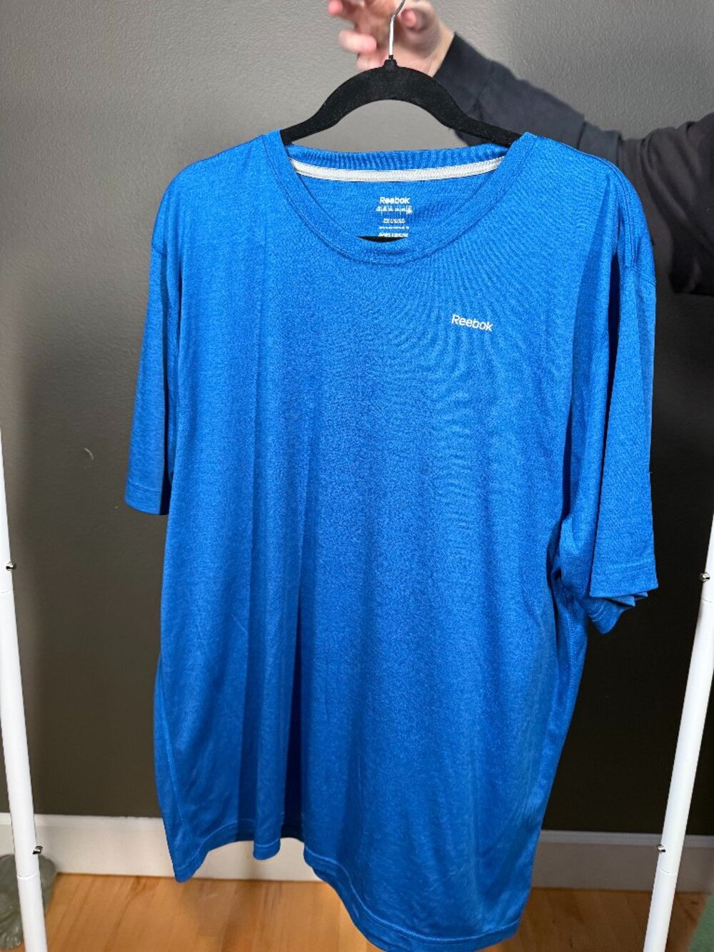 Reebok Wicking T-Shirt Mens XXL Blue Short Sleeve Moisture Wicking Summer Tee